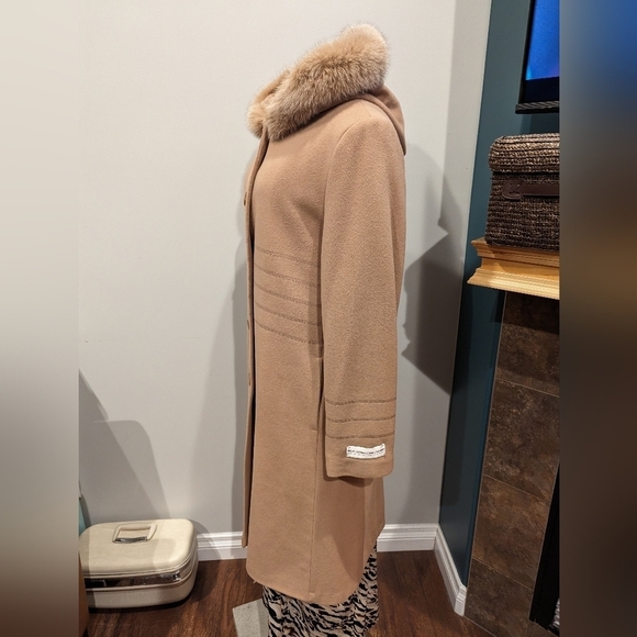 Cecil G Wool & Cashmere coat, mother of pearl buttons & fox fur, vintage Sz 14 - Picture 6 of 17